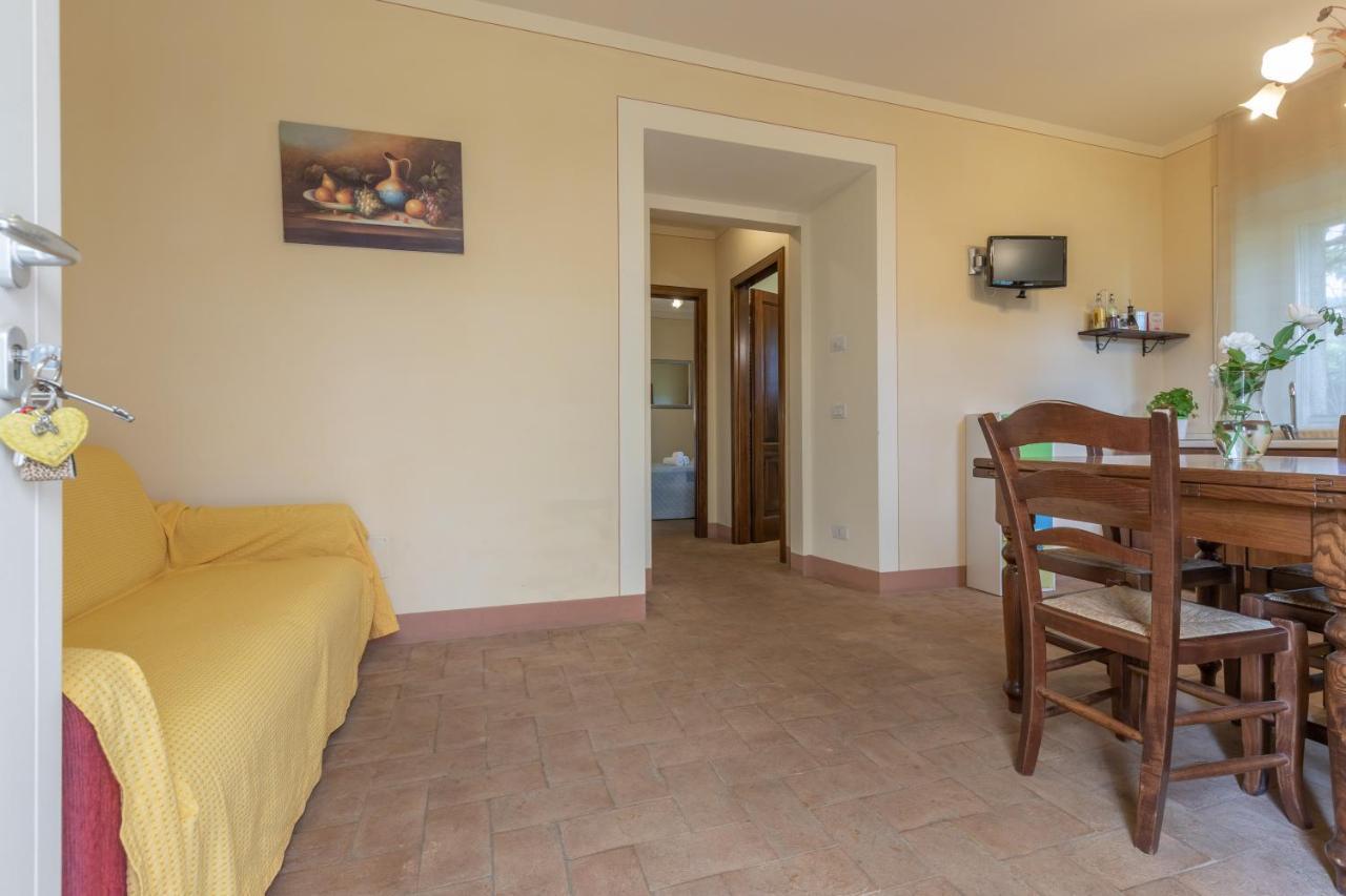 לינה וארוחת בוקר למפורקיו La Casa Medioevale מראה חיצוני תמונה